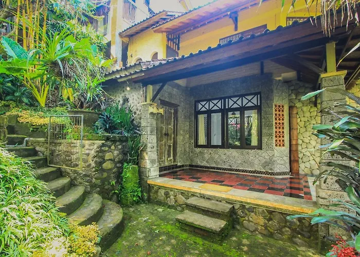 Tegal Pendet With River Views Guest house 3*